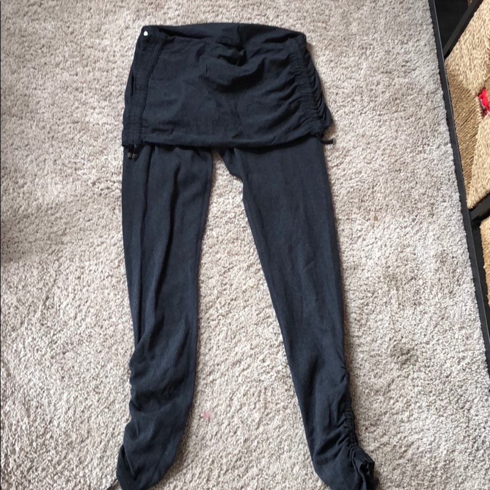 Gray leggings with fold over